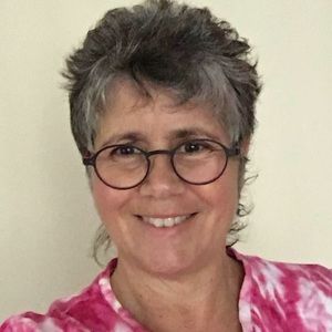 Meet your Posher, Lori